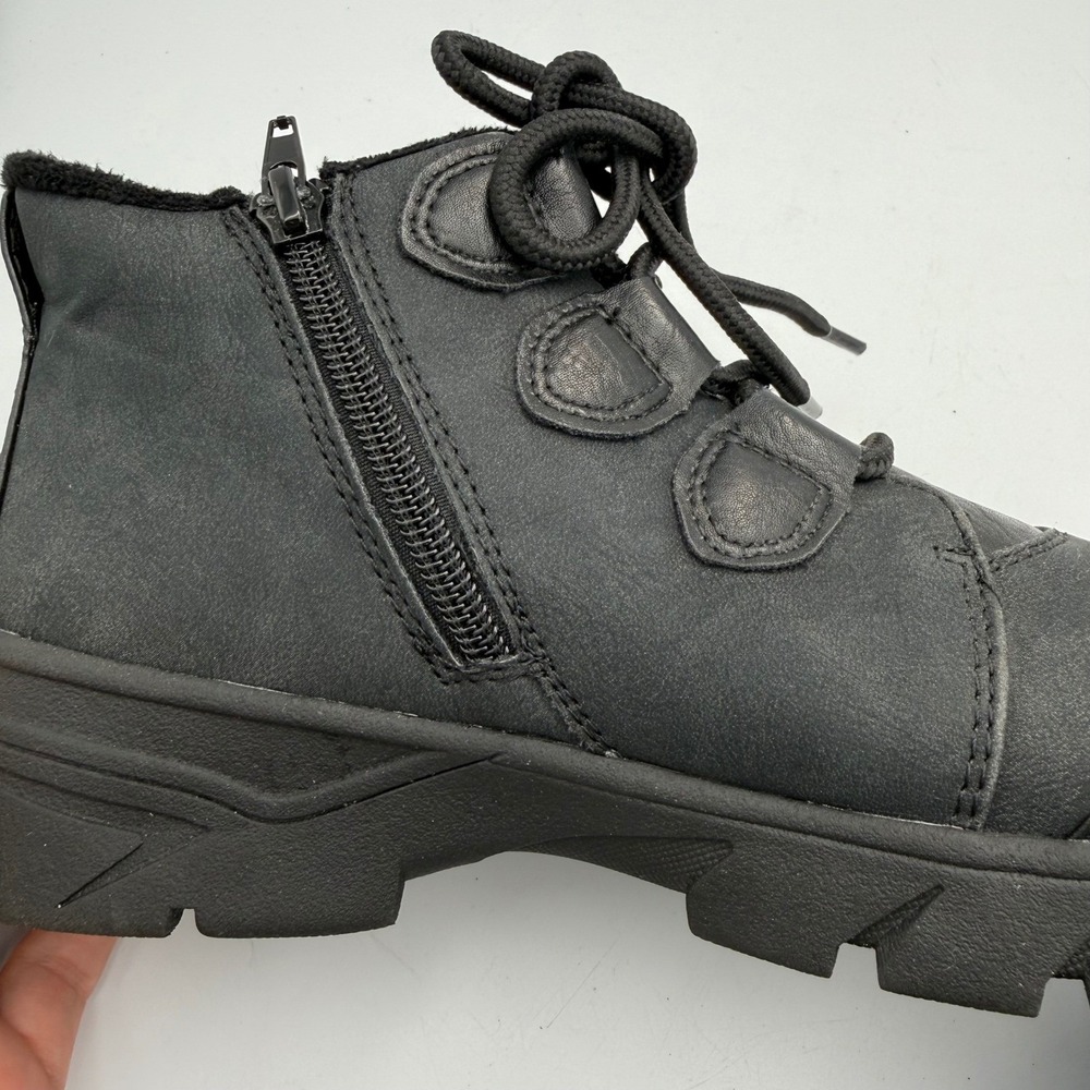 Easy Street Easy Dry Womens Black Faux Fur Lined Winter Boots 8M 81-8271 - Picture 9 of 9